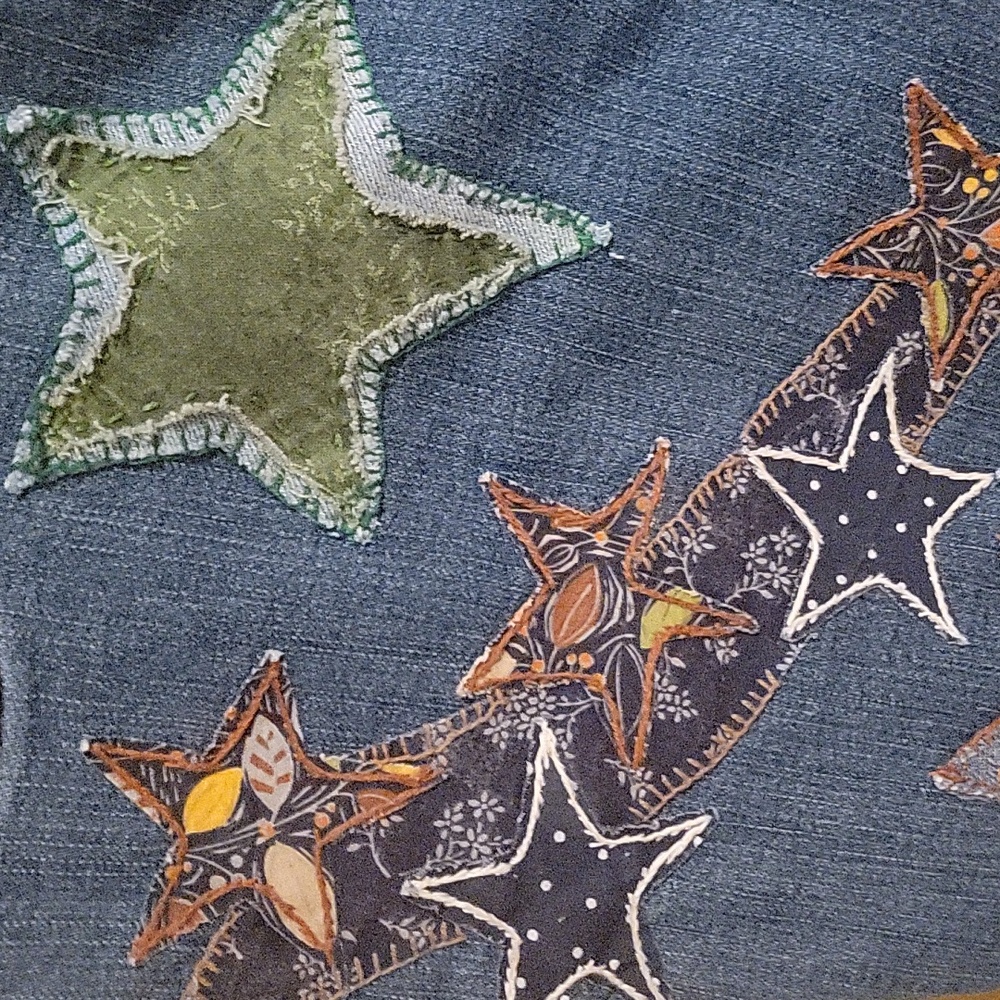 Upcycled Molly Made It Stars & embroided blue jeans - Picture 7 of 17